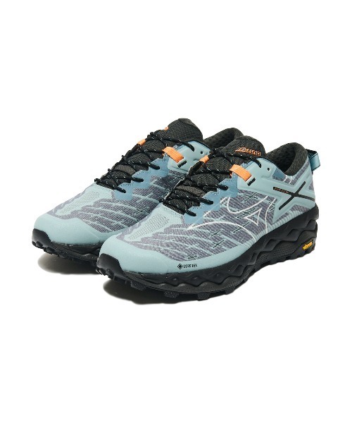MIZUNO(ミズノ )の「MIZUNO WAVE MUJIN LS GTX(ミズノ ウェーブムジンLS GTX)(スニーカー・メンズ・ベージュ系/ブルー系・25.5cm/26cm/26.5cm/27cm/27.5cm/28cm/28.5cm/29cm/30cm/24.5cm/24cm/23cm/23.5cm/29.5cm/25cm)」の1枚目の写真