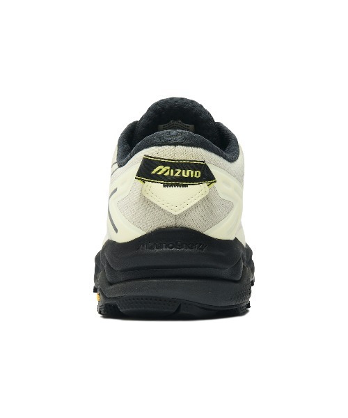 MIZUNO(ミズノ )の「MIZUNO WAVE MUJIN LS GTX(ミズノ ウェーブムジンLS GTX)(スニーカー・メンズ・ベージュ系/ブルー系・25.5cm/26cm/26.5cm/27cm/27.5cm/28cm/28.5cm/29cm/30cm/24.5cm/24cm/23cm/23.5cm/29.5cm/25cm)」の9枚目の写真