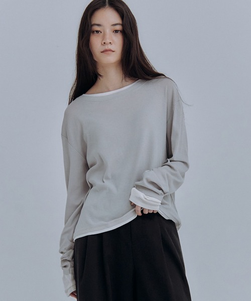 Obis&(オビスアンド)の「レイヤード風シアーカットソーロンT(Tシャツ/カットソー・レディース・オフホワイト/ブラウン/チャコール・FREE)」の9枚目の写真