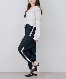 Another Branch olive des olive（アナザーブランチオリーブデオリーブ）の「脇ライン入りカーゴパンツ（カーゴパンツ）」