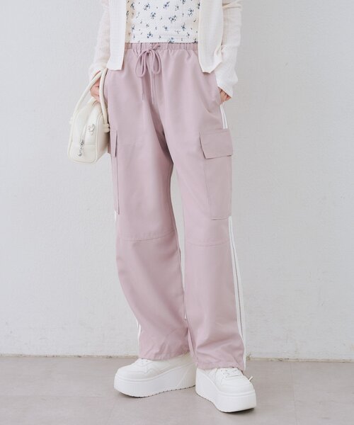 Another Branch olive des olive（アナザーブランチオリーブデオリーブ）の「脇ライン入りカーゴパンツ（カーゴパンツ・レディース・ピンク/チャコールグレー/カーキ/ブラック・FREE）」の12枚目の写真