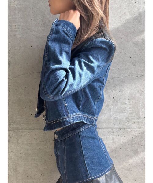 GYDA（ジェイダ）の「【TINY】フェイクレザードッキングデニムZIPショートジャケット（デニムジャケット・レディース・インディゴブルー/ライトブルー・FREE）」の15枚目の写真