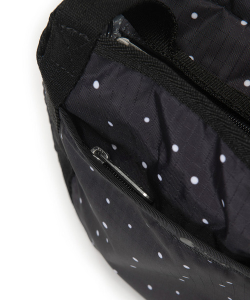 LeSportsac(レスポートサック)の「SMALL JENNI ブリスドッツ(ショルダーバッグ・レディース・ブラック・FREE)」の4枚目の写真