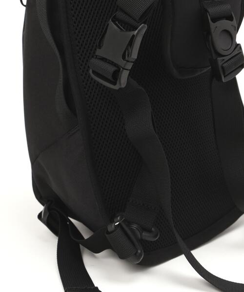 THE NORTH FACE（ザノースフェイス）の「THE NORTH FACE/ザ・ノース・フェイス/LeapSling（ショルダーバッグ・メンズ・ブラック・F）」の5枚目の写真