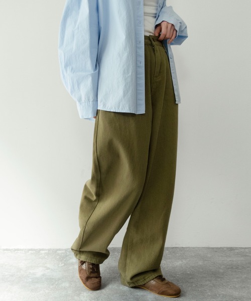 on:nue（オンニュ）の「【on:nue】[着用動画あり！] 綿ツイルバルーンシルエットワイドパンツ /2026 SS COLLECTION（その他パンツ・レディース・ブラック/カーキ・SMALL/MEDIUM）」の5枚目の写真