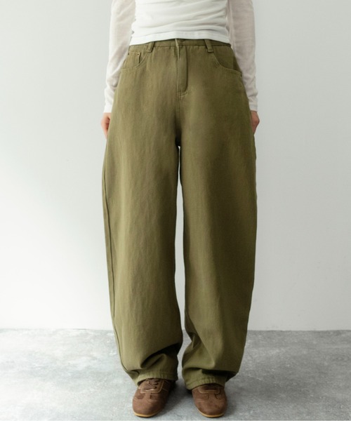on:nue（オンニュ）の「【on:nue】[着用動画あり！] 綿ツイルバルーンシルエットワイドパンツ /2026 SS COLLECTION（その他パンツ・レディース・ブラック/カーキ・SMALL/MEDIUM）」の10枚目の写真