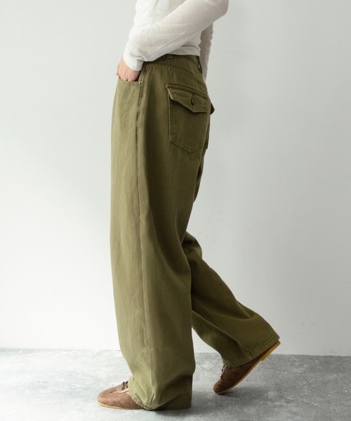 on:nue（オンニュ）の「【on:nue】[着用動画あり！] 綿ツイルバルーンシルエットワイドパンツ /2026 SS COLLECTION（その他パンツ・レディース・ブラック/カーキ・SMALL/MEDIUM）」の15枚目の写真
