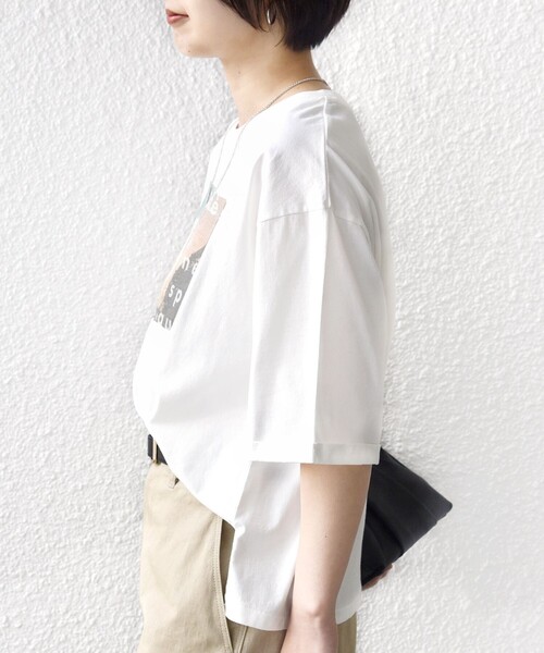 SHIPS（シップス）の「【WEB限定】オーガニック コットン 5分袖 フォト TEE（Tシャツ/カットソー・レディース・ベージュ/オフホワイト/ストーン・ONE SIZE）」の9枚目の写真