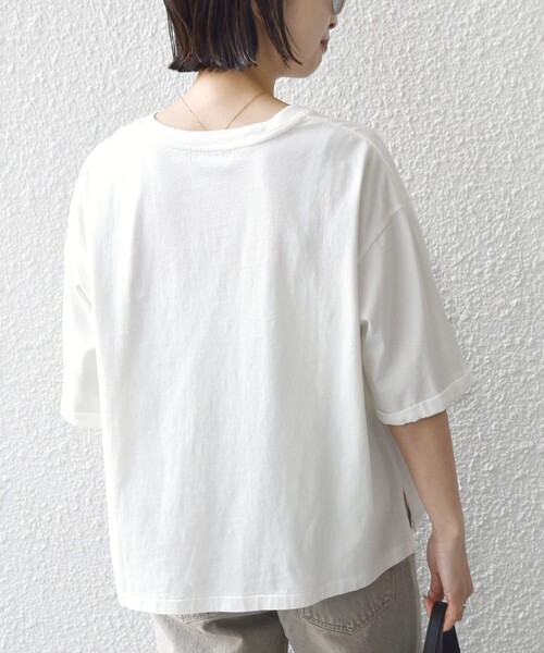 SHIPS（シップス）の「【WEB限定】オーガニック コットン 5分袖 フォト TEE（Tシャツ/カットソー・レディース・ベージュ/オフホワイト/ストーン・ONE SIZE）」の18枚目の写真