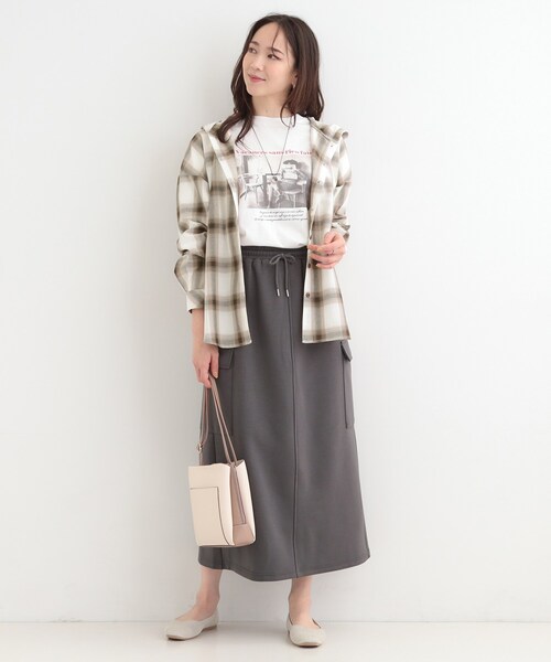 SHOO・LA・RUE（シューラルー）の「【洗濯機可/S-LL】涼しげで軽やかな フードチェックシャツ（シャツ/ブラウス・レディース・ライトイエロー系2/ホワイト系4/ブルー系6・04/03/02/01）」の14枚目の写真