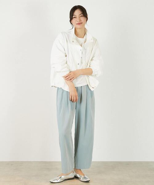 MELROSE claire（メルローズ クレール）の「【アソートスタンドカラーZIPブルゾン】（ブルゾン・レディース・ライトカーキ/インディゴブルー/オフホワイト・FREE）」の4枚目の写真