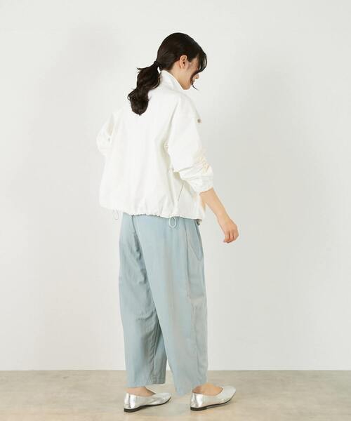 MELROSE claire（メルローズ クレール）の「【アソートスタンドカラーZIPブルゾン】（ブルゾン・レディース・ライトカーキ/インディゴブルー/オフホワイト・FREE）」の7枚目の写真