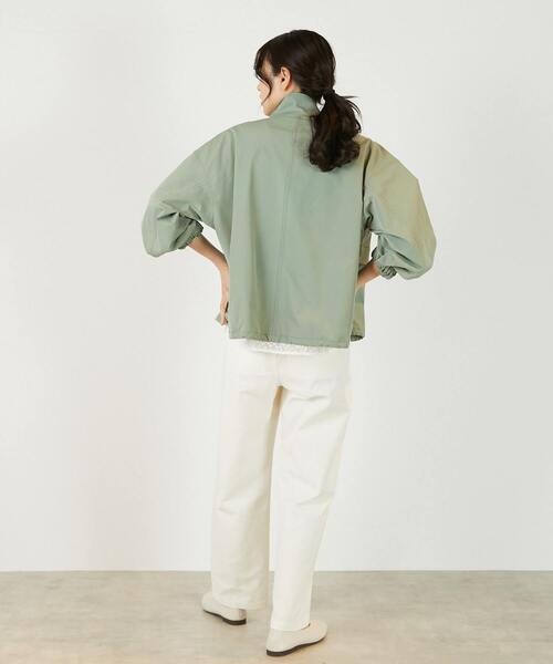 MELROSE claire（メルローズ クレール）の「【アソートスタンドカラーZIPブルゾン】（ブルゾン・レディース・ライトカーキ/インディゴブルー/オフホワイト・FREE）」の15枚目の写真