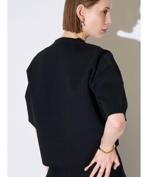 ELENDEEK（エレンディーク）の「フォルムニットトップス（ニット/セーター・レディース・ブラック/オフホワイト/ネイビー・FREE）」の7枚目の写真