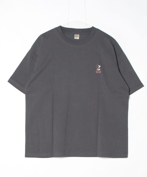 Disney(ディズニー)の「【DISNEY/ディズニー】ミッキーマウスUSD加工プリント半袖Tシャツ/ユニセックス(Tシャツ/カットソー・メンズ・アイボリー/ブラック系その他/ホワイト系その他/スミクロ・L/M/LL)」の11枚目の写真