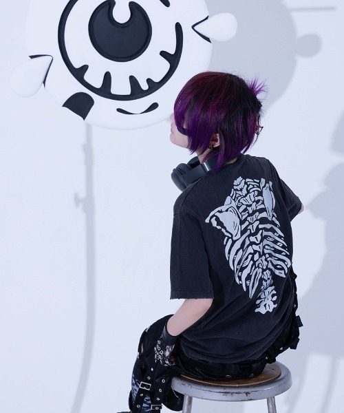 Gamchu(ガムチュ)の「『Gamchu/ガムチュ』ボクは夏に喰われて完全に骨抜きに 加工TEE(Tシャツ/カットソー・レディース・グレー/ブラック・XL/M)」の10枚目の写真