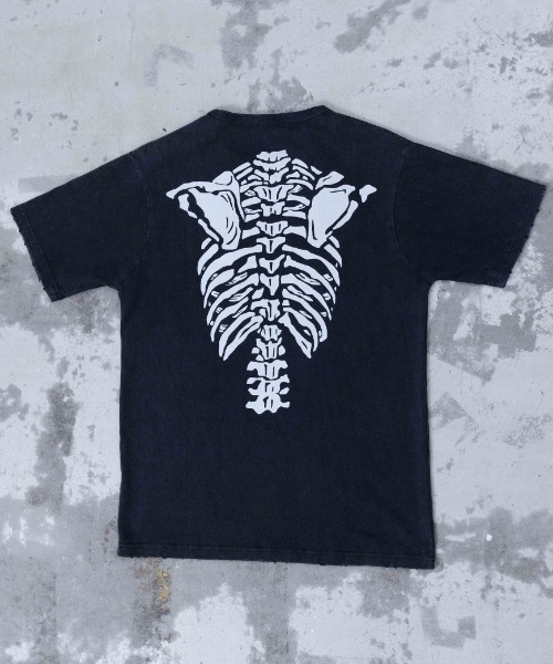 Gamchu(ガムチュ)の「『Gamchu/ガムチュ』ボクは夏に喰われて完全に骨抜きに 加工TEE(Tシャツ/カットソー・レディース・グレー/ブラック・XL/M)」の20枚目の写真