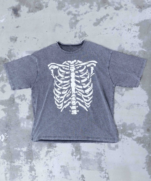 Gamchu(ガムチュ)の「『Gamchu/ガムチュ』ボクは夏に喰われて完全に骨抜きに 加工TEE(Tシャツ/カットソー・レディース・グレー/ブラック・XL/M)」の21枚目の写真