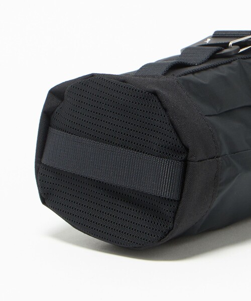 AIGLE(エーグル)の「<AIGLE> Bottle Case(ショルダーバッグ・レディース・ブラック・FREE)」の4枚目の写真