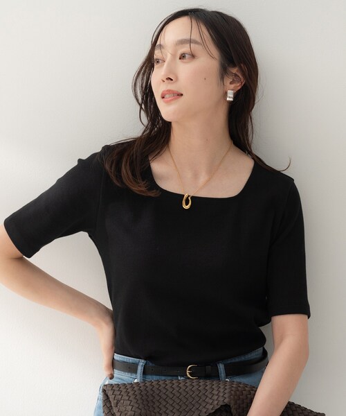UNTITLED（アンタイトル）の「【すっきり見え/洗える】スクエアネックプルオーバー（Tシャツ/カットソー・レディース・ダークブラウン/ホワイト/カーキ/ブラック・50/48/44/04/02/00）」の10枚目の写真