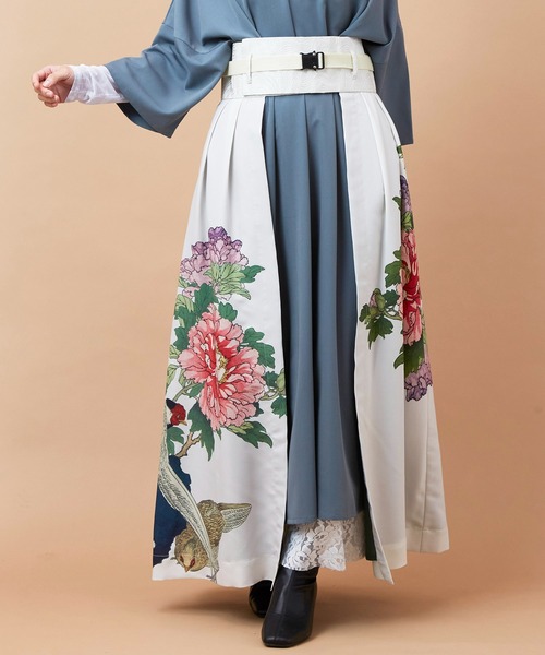 倭物やカヤ(ワモノヤカヤ)の「【倭物やカヤ】花鳥 重ね着用スカート(スカート・レディース・ブラック/ネイビー/ホワイト/レッド・FREE)」の1枚目の写真