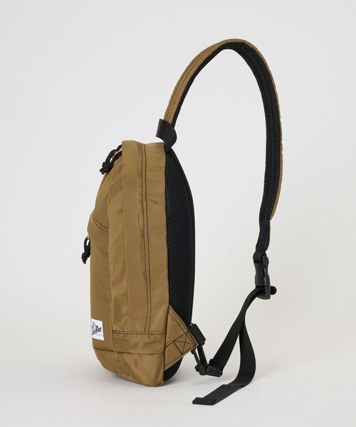 Drifter（ドリフター）の「BARNYARDSTORM / Drifter(ドリフター)別注 / ワンショルリュック（バックパック/リュック・レディース・カーキ/ブラック・FREE）」の16枚目の写真