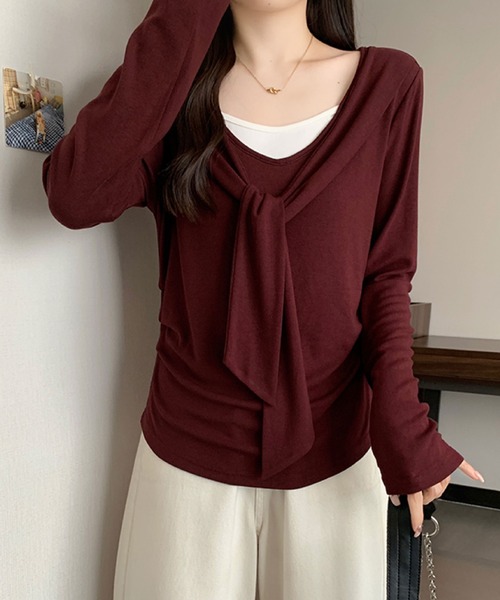 2ly2(トゥーリートゥー)の「フェイクレイヤード リボンデザイントップス(Tシャツ/カットソー・レディース・ボルドー/ブラウン/ネイビー/ブラック・FREE)」の18枚目の写真
