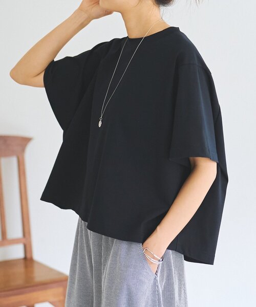 BEARDSLEY(ビアズリー)の「スクエアTee(Tシャツ/カットソー・レディース・ホワイト/グリーン/ライトグレー/ネイビー・FREE)」の4枚目の写真