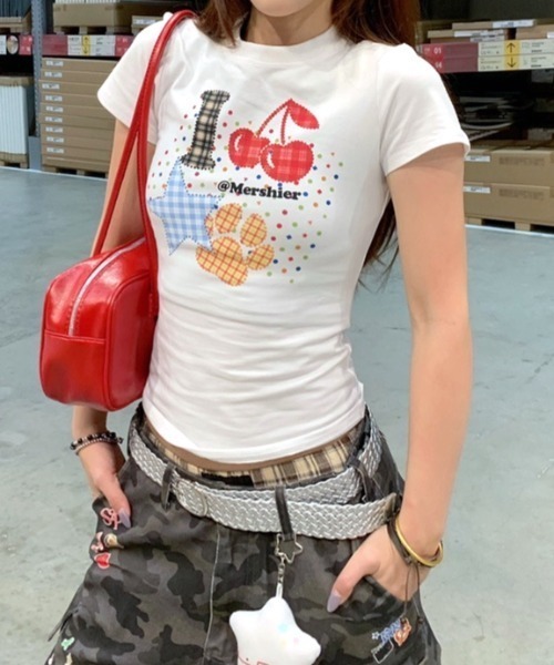SHEENA(シーナ)の「ドット×チェックカラフルロゴプリントTシャツ(Tシャツ/カットソー・レディース・ホワイト・M)」の2枚目の写真