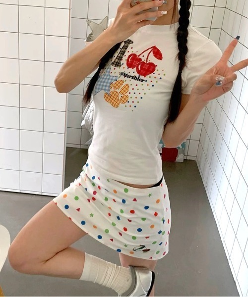 SHEENA(シーナ)の「ドット×チェックカラフルロゴプリントTシャツ(Tシャツ/カットソー・レディース・ホワイト・M)」の12枚目の写真