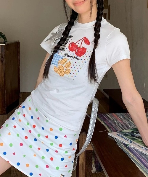 SHEENA(シーナ)の「ドット×チェックカラフルロゴプリントTシャツ(Tシャツ/カットソー・レディース・ホワイト・M)」の14枚目の写真