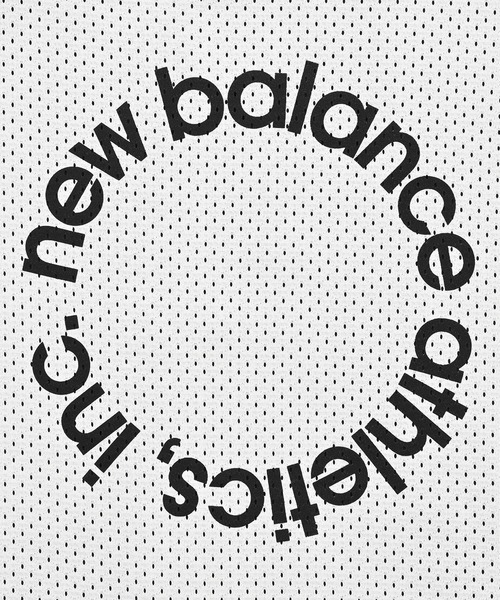 NEW BALANCE(ニューバランス)の「リバーシブルウーブンジャケット(ブルゾン・レディース・ブラック・SMALL/MEDIUM/LARGE/X-LARGE)」の17枚目の写真