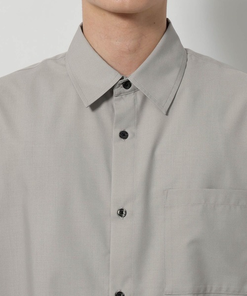 LAKOLE(ラコレ)の「シルキーTRレギュラーシャツ / 645760(シャツ/ブラウス・メンズ・ブラック/グレー/ベージュ・LARGE/MEDIUM)」の16枚目の写真