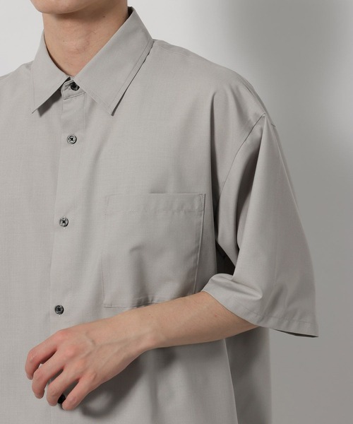 LAKOLE(ラコレ)の「シルキーTRレギュラーシャツ / 645760(シャツ/ブラウス・メンズ・ブラック/グレー/ベージュ・LARGE/MEDIUM)」の17枚目の写真