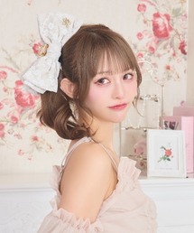 LAFARY（ラファリー）の「レースリボンバンスクリップ（バレッタ/ヘアクリップ）」
