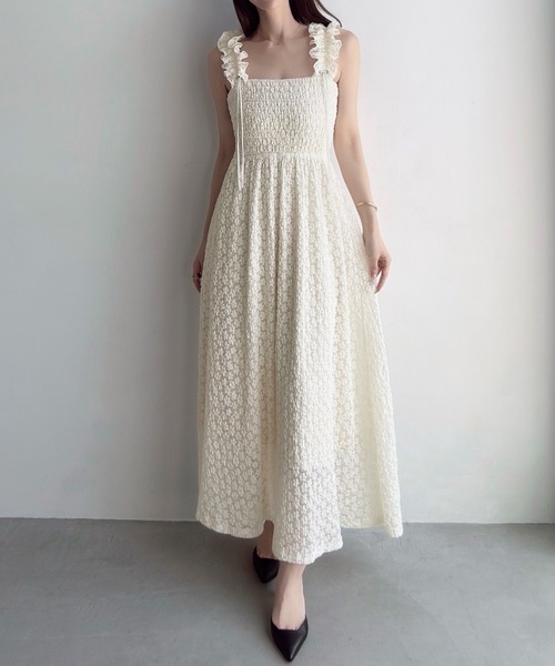 Meiru(メイル)の「カットレースギャザーショルダーワンピース(ワンピース・レディース・ブラック/ブラウン/アイボリー・SMALL/MEDIUM/LARGE)」の4枚目の写真