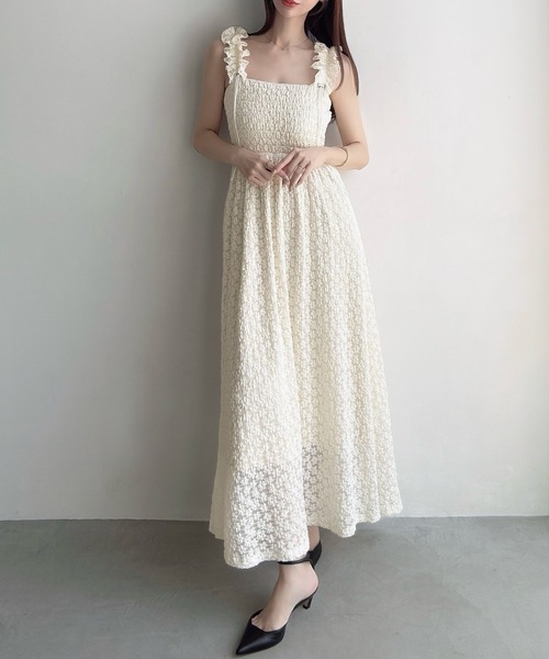 Meiru(メイル)の「カットレースギャザーショルダーワンピース(ワンピース・レディース・ブラック/ブラウン/アイボリー・SMALL/MEDIUM/LARGE)」の5枚目の写真
