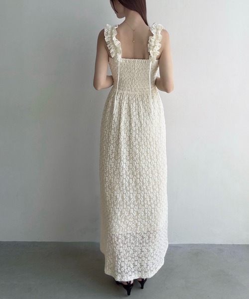 Meiru(メイル)の「カットレースギャザーショルダーワンピース(ワンピース・レディース・ブラック/ブラウン/アイボリー・SMALL/MEDIUM/LARGE)」の6枚目の写真