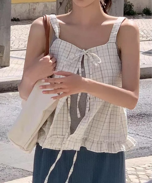 MAISON DE THERESE(メゾン ド テレーズ)の「前後2WAYチェック シャーリング フリルストラップキャミソール(キャミソール・レディース・ベージュ/ブルー・FREE)」の17枚目の写真
