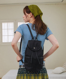 LENEE B（レニービー）の「スリングバックパック ナイロン ブラック（バックパック/リュック）」