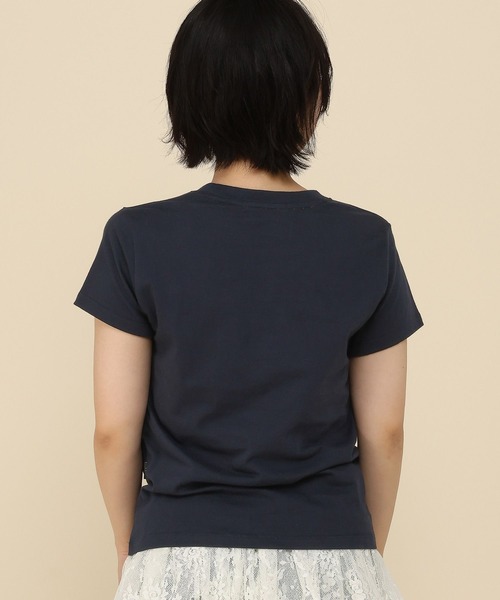 WaiKei（ワイケイ）の「【UNISEX】Wai Kei×ALAND／AロゴマルチーズTシャツ（Tシャツ/カットソー・レディース・ホワイト/ネイビー/ライトブルー・SMALL/MEDIUM）」の5枚目の写真
