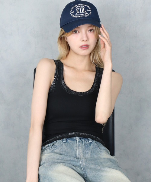 BARELY BLUE(ベアリーブルー)の「【 BARELY BLUE / ベアリーブルー 】 カップ付き フェードカラー リブ フィット タンクトップ(タンクトップ・レディース・ブラック/グレー/ホワイト・FREE)」の2枚目の写真