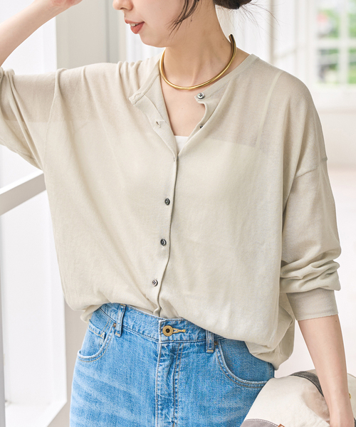 Spick & Span(スピックアンドスパン)の「ウォッシャブルシアークルーカーディガン(カーディガン/ボレロ・レディース・チャコールグレー/サックスブルー/ベージュ・FREE)」の3枚目の写真