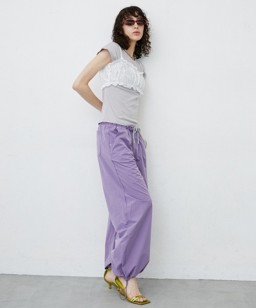uyu.（ウユ）の「Lace Bustier Layered French sleeve Tee/【レースビスチェ付き】 レイヤードフレンチスリーブカットソー（Tシャツ/カットソー・レディース・ホワイト/ブラック・FREE）」の7枚目の写真