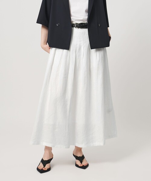 UNITED ARROWS(ユナイテッドアローズ)の「リネン タック ロングスカート ‐ウォッシャブル‐(スカート・レディース・ホワイト/ブラック/ライラック・38/36)」の13枚目の写真