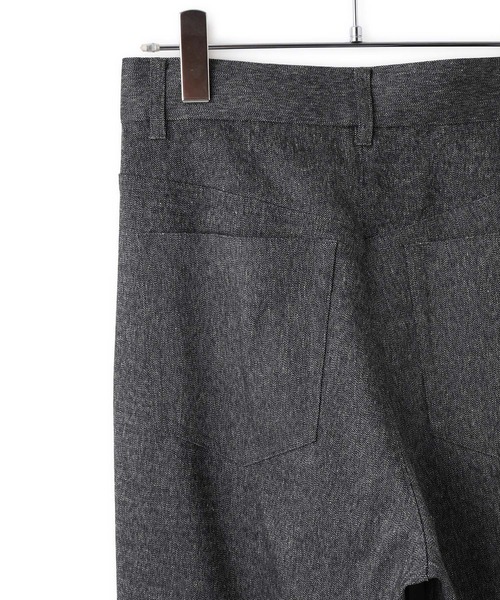 ADAM ET ROPE'(アダムエロペ)の「メランジオックステーパードパンツ(デニムパンツ・レディース・ブラック系その他/ベージュ系その他・36/38)」の9枚目の写真