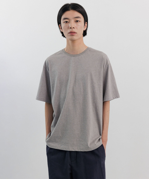 BLANKROOM(ブランクルーム)の「クラシックハーフTシャツ_MELANGE OLIVE(Tシャツ/カットソー・メンズ・その他・3/4/2/1)」の4枚目の写真