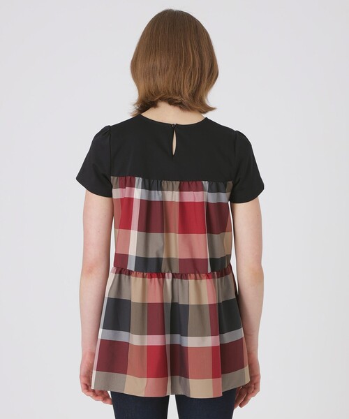 BLUE LABEL CRESTBRIDGE(ブルーレーベルクレストブリッジ)の「【一部店舗限定】ハイゲージポンチティアードトップス(Tシャツ/カットソー・レディース・ブラック/オフホワイト・40/38)」の12枚目の写真
