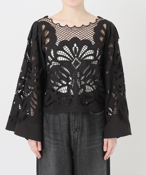 IENA LA BOUCLE(イエナラブークル)の「IENA LA BOUCLE カットワーク刺繍ブラウス(シャツ/ブラウス・レディース・ホワイト×ホワイト/ブラック・FREE)」の16枚目の写真