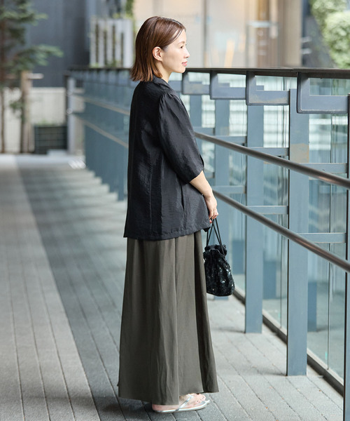 IENA（イエナ）の「ギャザーネックキャミワンピース（ワンピース・レディース・ブラック/カーキ・36/38）」の15枚目の写真